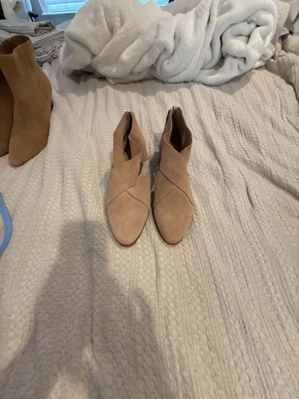 Dolce Vita Kazmin Suede Cutout Ankle Boots